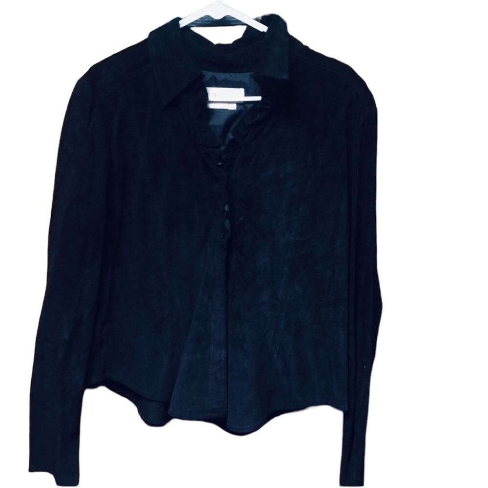 Margaret Godfrey black X-Large suede button down shacket with ruffle detail
